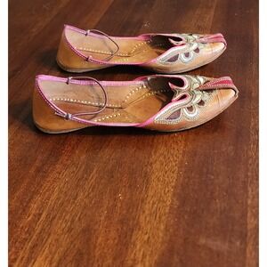 Khussa/Jutti Brown Leather Embellished Pointed Toe With Strap Shoes